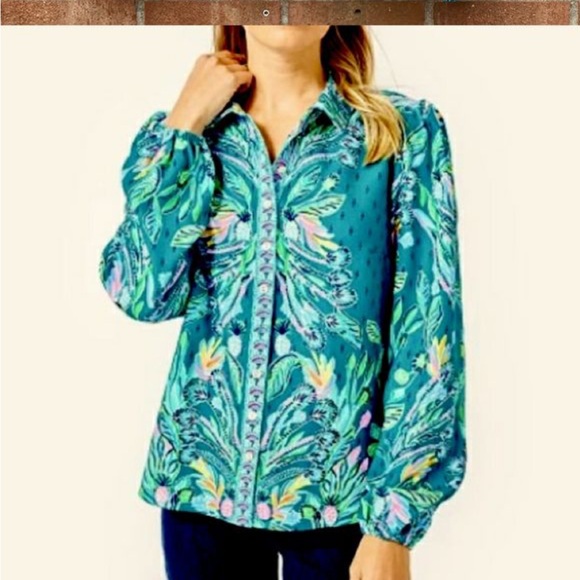 Lilly Pulitzer top with front buttons “Valencia Teal” - Picture 5 of 12